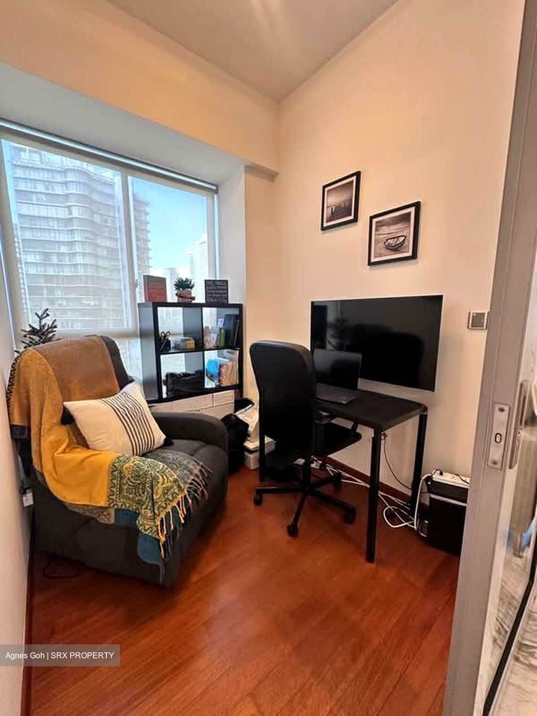 Suites @ Cairnhill (D9), Apartment #582463601